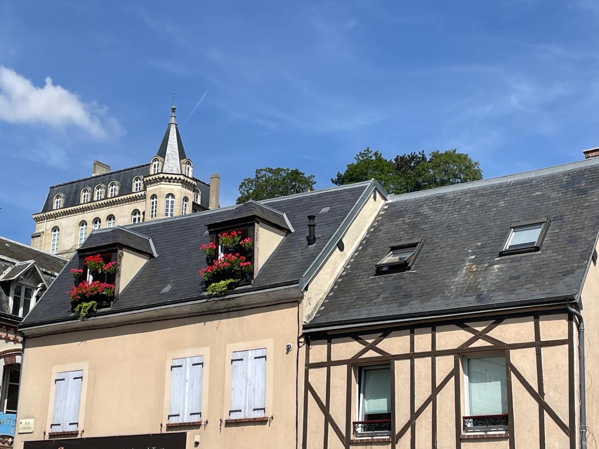 Confortable Studio Sur Jolie Rue Pietonne #3 Dreux Extérieur photo